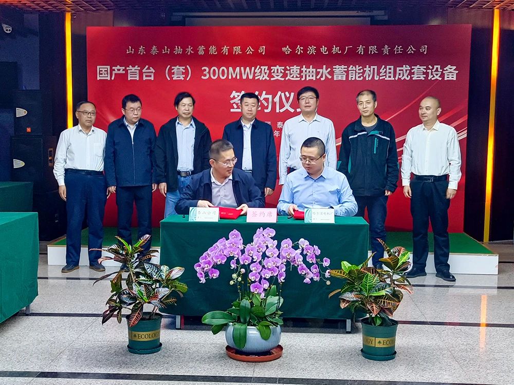 A1E7BAFBA4C0EE7A82B93D5A35F_4AB0D661_2B4E5.jpg?e= 首页- 人生就是博中国官方网站